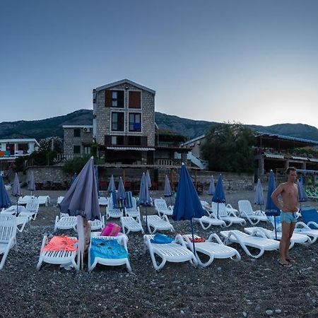 Apartments Galija Petrovac Εξωτερικό φωτογραφία