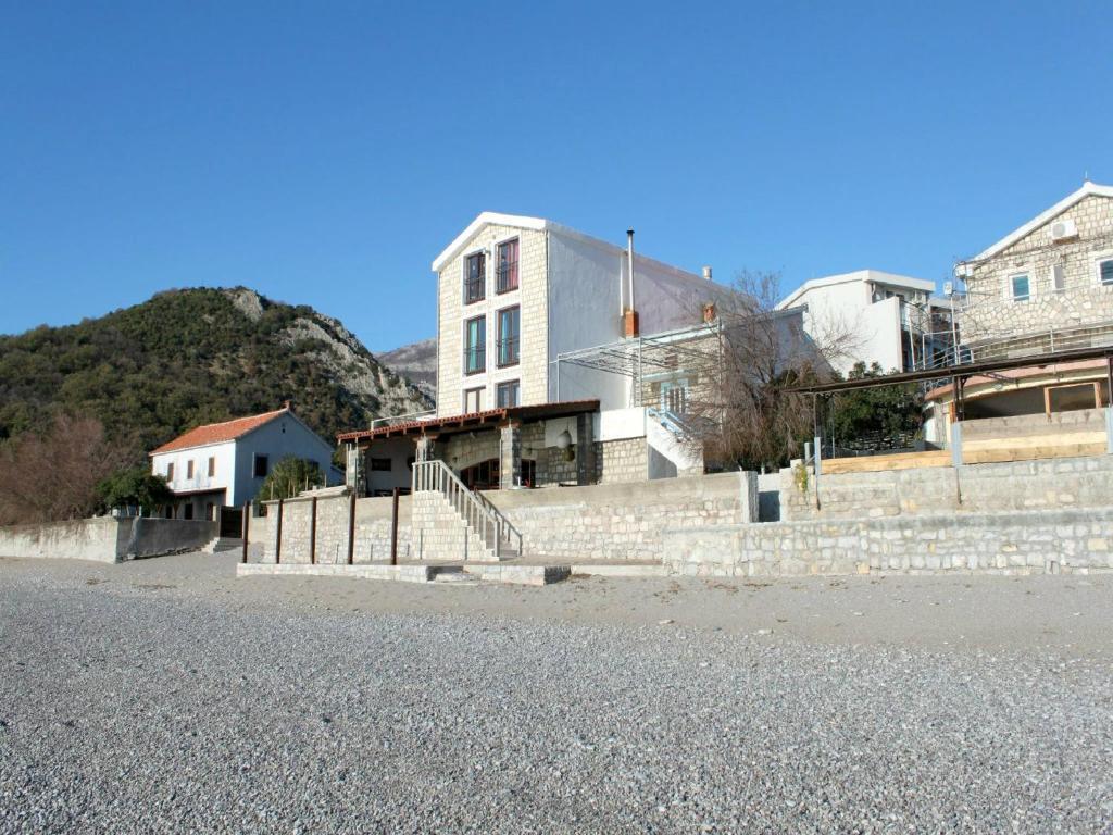 Apartments Galija Petrovac Εξωτερικό φωτογραφία